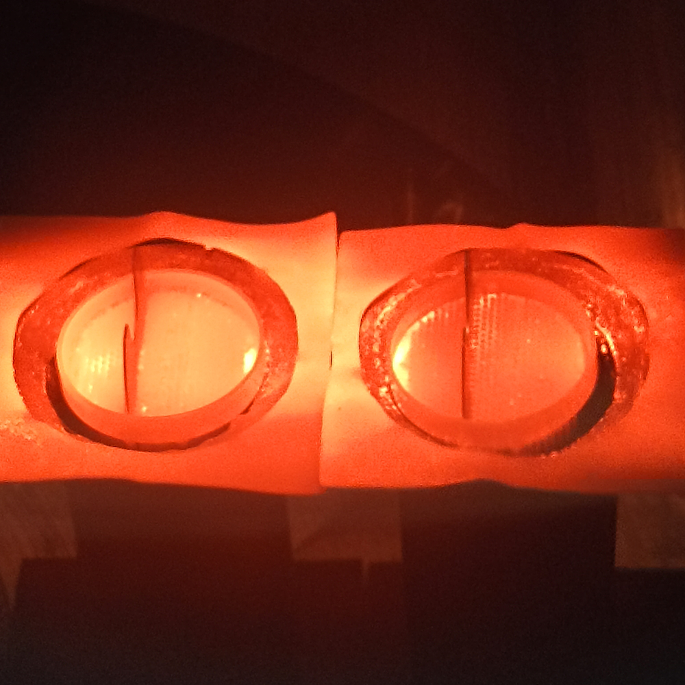 Установка электронно-лучевой пайки